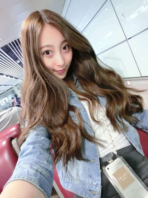 刀塔传奇美女玩家爆照咯 大胆秀出你自己
