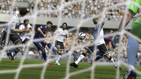 FIFA14防守边路的头球和角球视频解说攻略