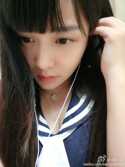 ChinaJoy2014：全场最“胸”猛Showgirl遭强势围观