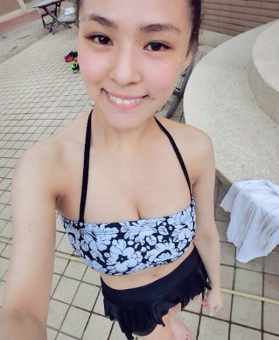 台湾G奶美胸女神卓毓彤私照(13)
