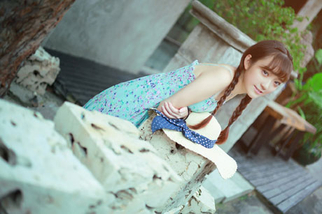 清新文艺美女夏日写真(23)
