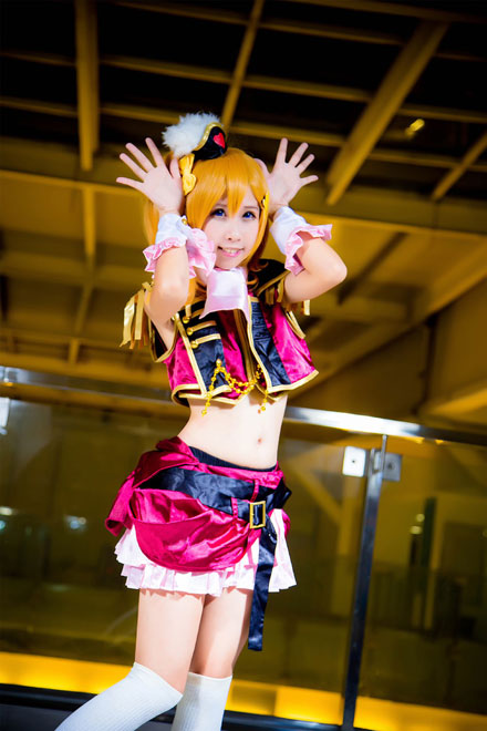 《Love Live!》高坂穗乃果啦啦操装COS(4)