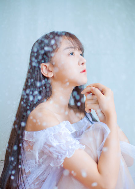 小清新萌妹子室内梦幻写真(5)
