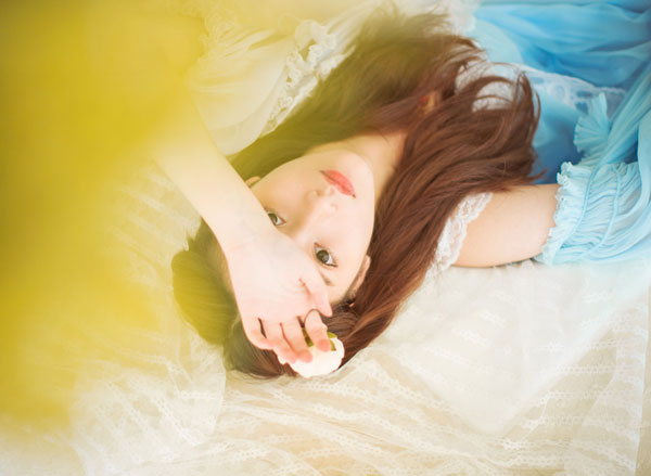 温婉美女私房唯美梦幻写真(8)