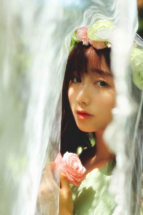 小清新美女谭湘君户外唯美写真(15)