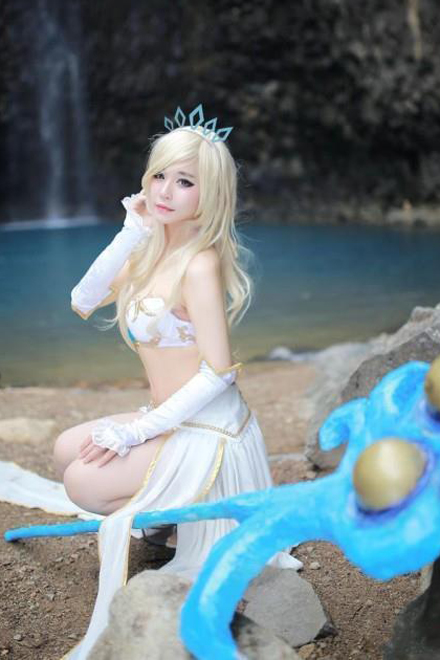 《英雄联盟》LOL风女性感COS(7)
