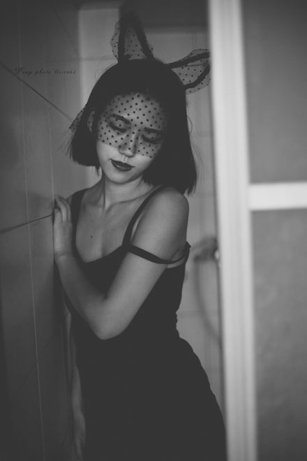 气质面纱美女私房妩媚写真(6)