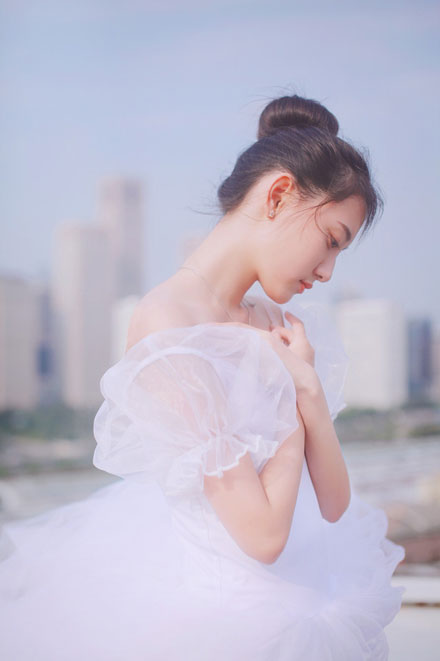小清新芭蕾女孩天台梦幻写真(9)