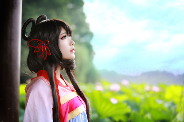 清纯萌妹COS《忆红莲》洛天依(7)