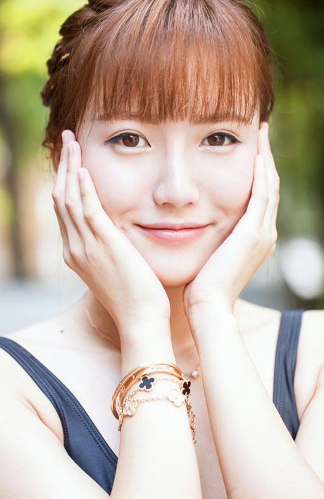 清纯气质美女泳池死库水写真(6)