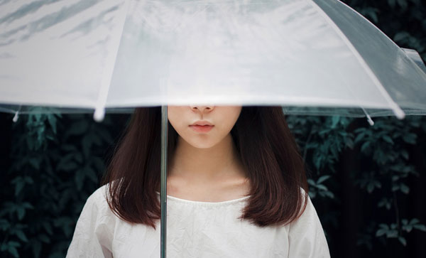 清纯氧气美女户外意境写真(9)