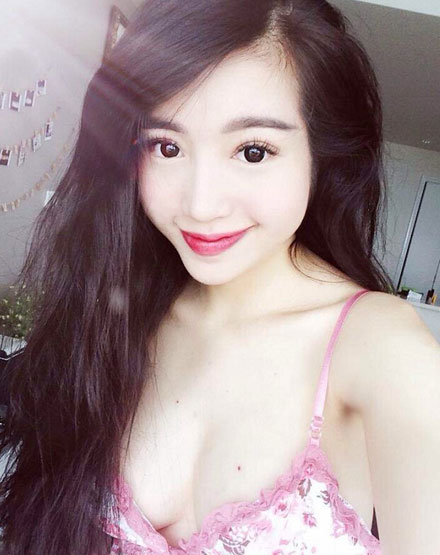 越南第一混血美女小逸私照赏(18)