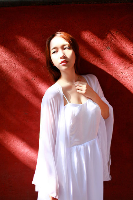 清纯气质白衣美女清新写真(3)