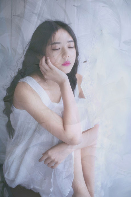 森系美女唯美复古私房写真(3)