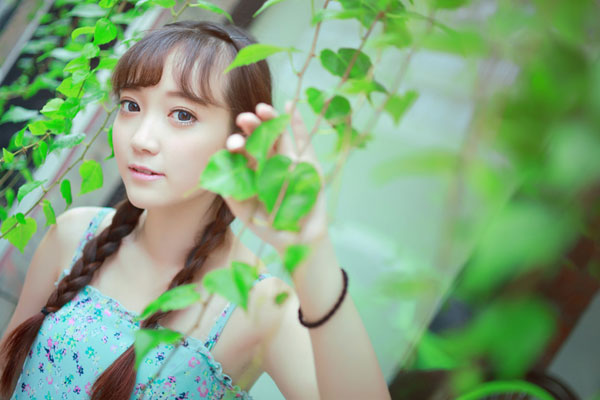 清新文艺美女夏日写真(15)