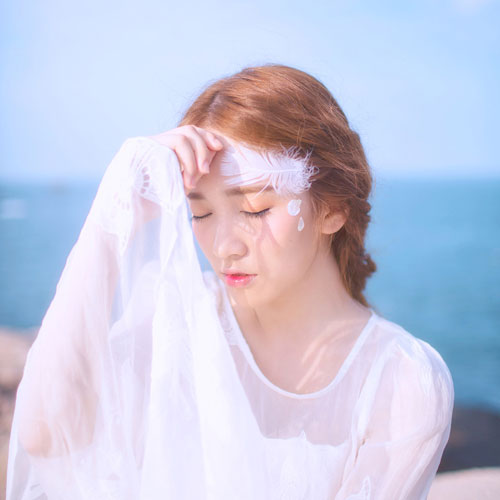 清新氧气美女海边绝美写真(3)