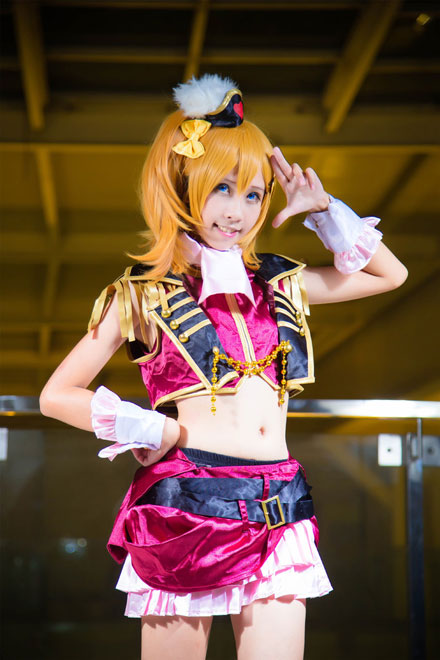 《Love Live!》高坂穗乃果啦啦操装COS(2)