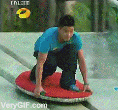 自作孽不可活搞笑GIF(5)