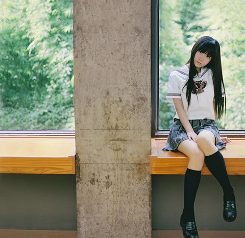 清纯制服萌妹子夏日清新写真(7)