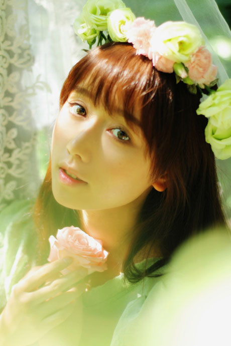 小清新美女谭湘君户外唯美写真(9)