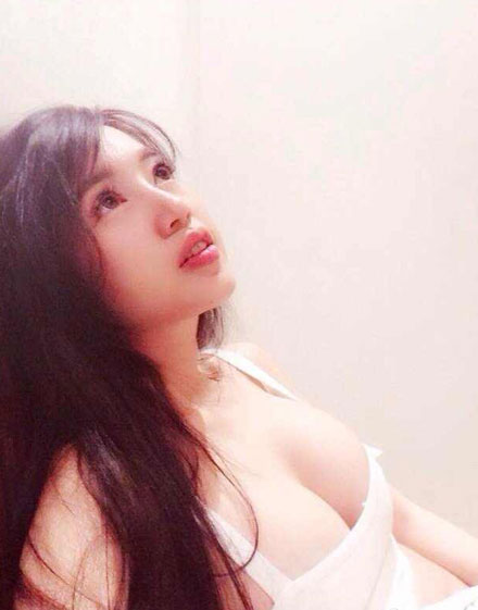越南第一混血美女小逸私照赏(25)
