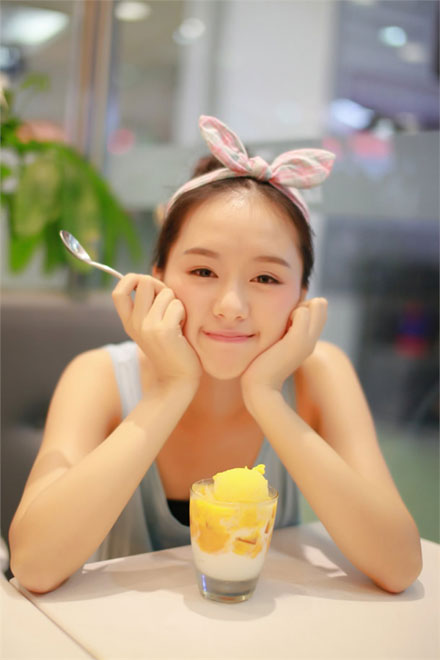 清纯可爱萌妹子夏日清凉写真(3)