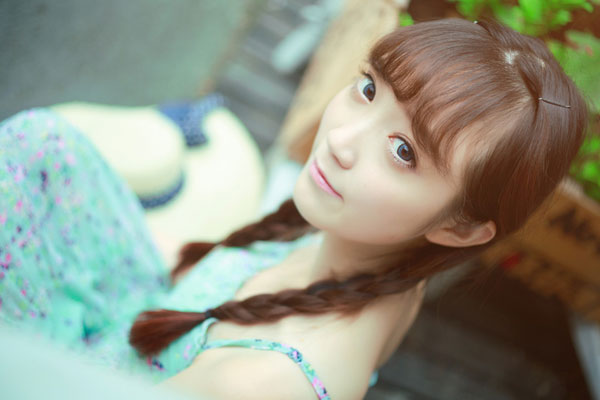 清新文艺美女夏日写真(16)
