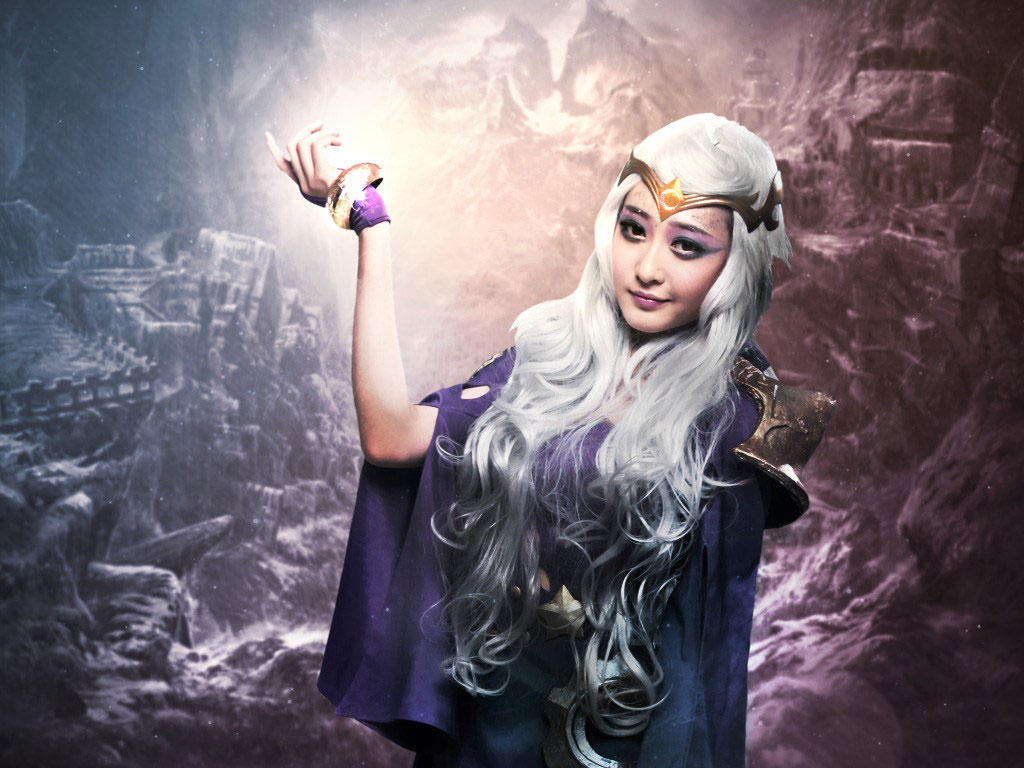 《神鬼幻想》美女cos壁纸(2)