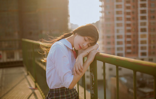 日系制服双马尾少女写真集(18)