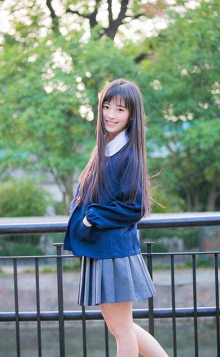 SNH48鞠婧祎清新文艺写真(7)