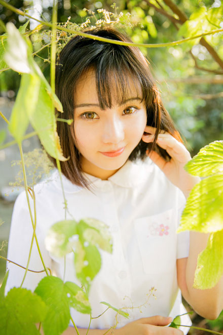 日系制服少女户外唯美写真(4)