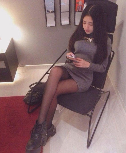 深蹲游戏女神萧亦瑄私照美图赏(5)