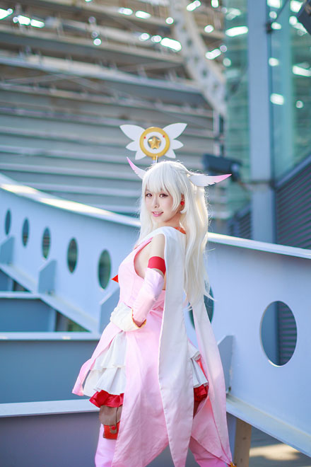 《Fate》依莉雅萌妹Cos(4)