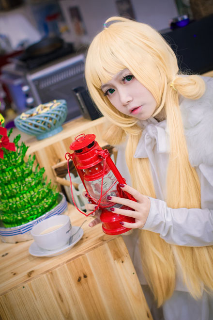 《GOSICK》维多利加白兔冬装COS(2)