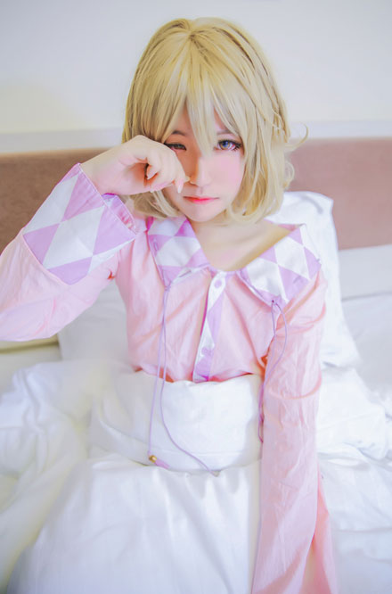 呆萌美少女月读锁锁美睡衣COS(2)