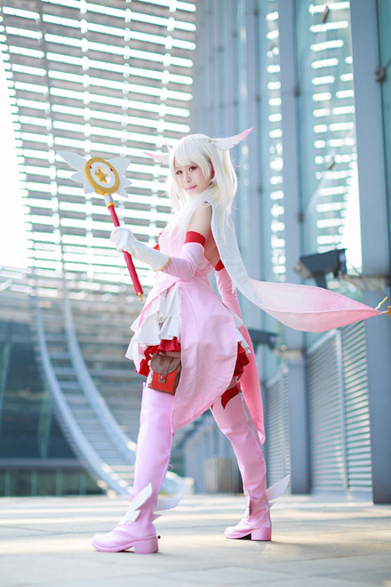 《Fate》依莉雅萌妹Cos(5)