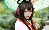 清纯萌妹COS《忆红莲》洛天依