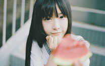 清纯制服萌妹子夏日清新写真