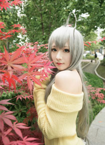 清纯萌妹奈亚子COS