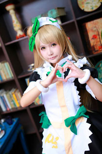 清纯萌妹COS《LoveLive》南小鸟女仆装