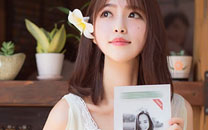 清纯甜美美女户外唯美写真