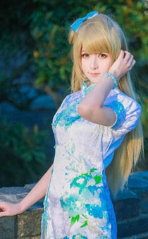 清纯萌妹南小鸟旗袍COS