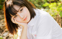 日系制服少女户外唯美写真