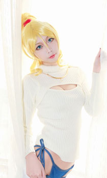 绚濑绘里高领开胸毛衣性感COS