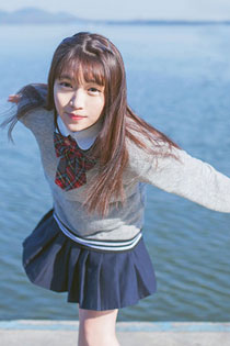 日系萌妹海边清新写真