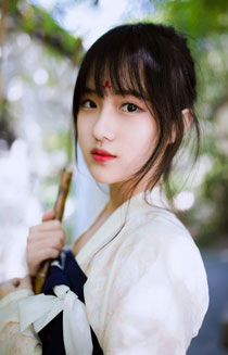 小清新养眼美女汉服唯美写真